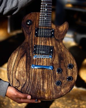 Dacruz Les Paul Natural