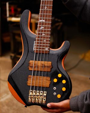 King Bass Black Flake